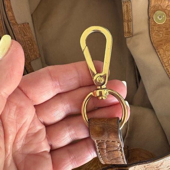 G.I.L.I. Tote Handbag Croc Embossed Tan Leather Tassel Large - Picture 10 of 16